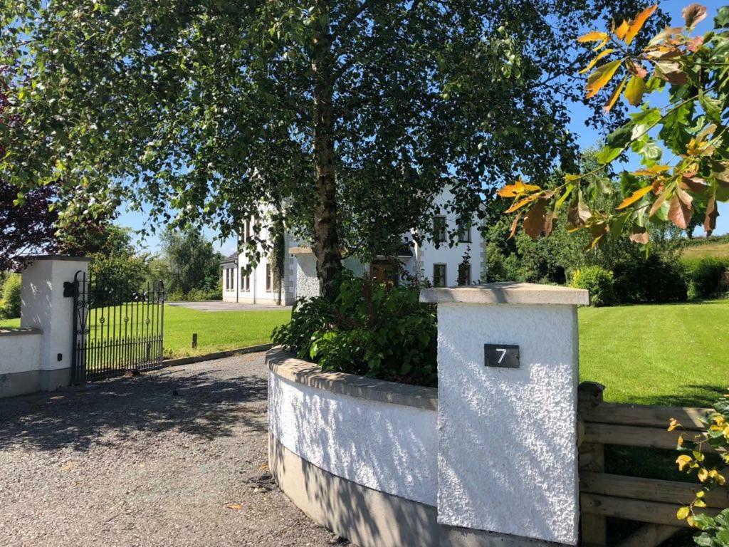 The White House Guest House Enniskillen Eksteriør bilde